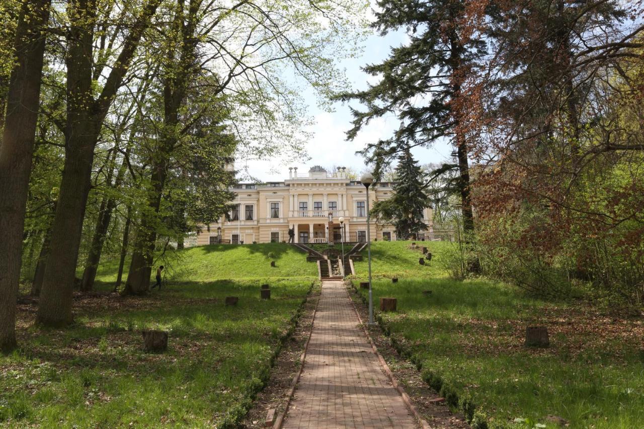 Palac 3*